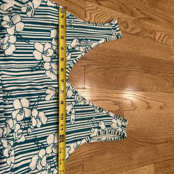 Title Nine Dream V-Neck Green & White Stripe Floral Dress Size M Hiking Outdoors - Picture 10 of 11